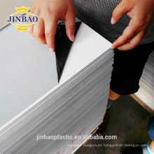 Jinbao 1.22 * 2.44 m gris blanco superficie rígida lámina de plástico rígido de PVC